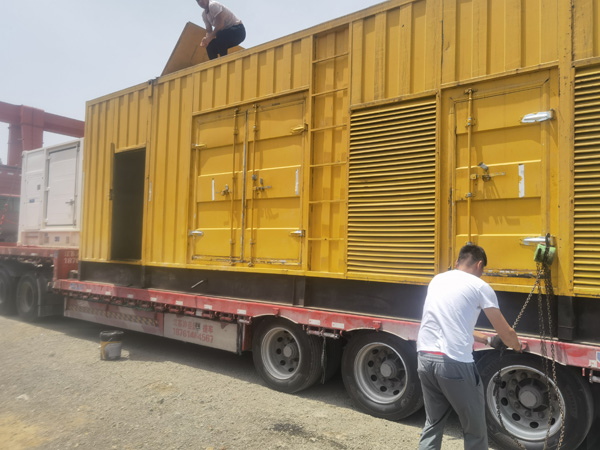 阜沙镇除了负载情况和发动机维护，还有哪些因素会影响 200kw 柴油发电机的油耗？